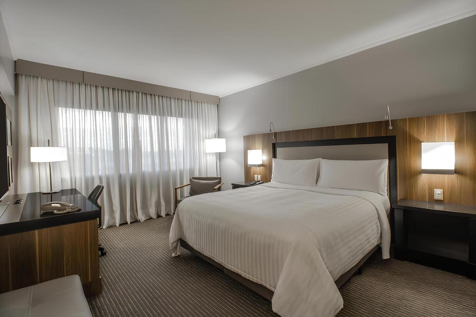Deluxe King Room,1706811276:JPEG